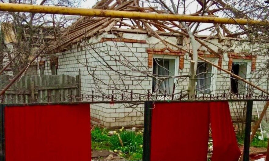 Одна людина загинула, 12 постраждали, серед яких дитина: важкі наслідки атак на Дніпропетровщині